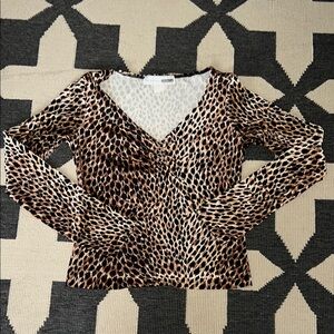 Necessary Objects Vintage Velour Velvet Leopard Print Long Sleeve Top